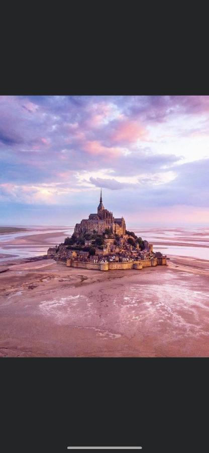 Chambre Mont Saint Michel Leilighet Huisnes-sur-Mer Eksteriør bilde